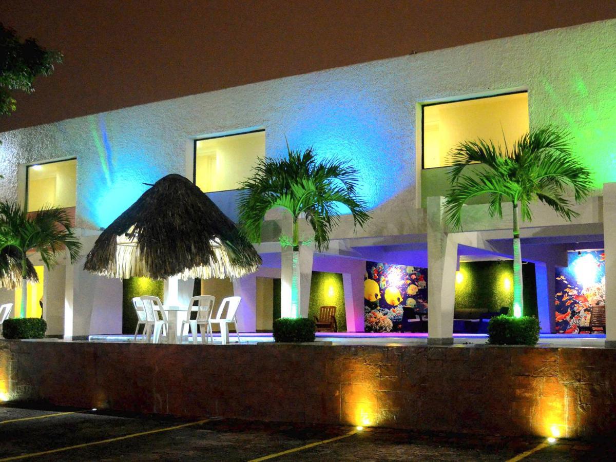 Hotel Brisa โคอาทซาโคลคอส ภายนอก รูปภาพ